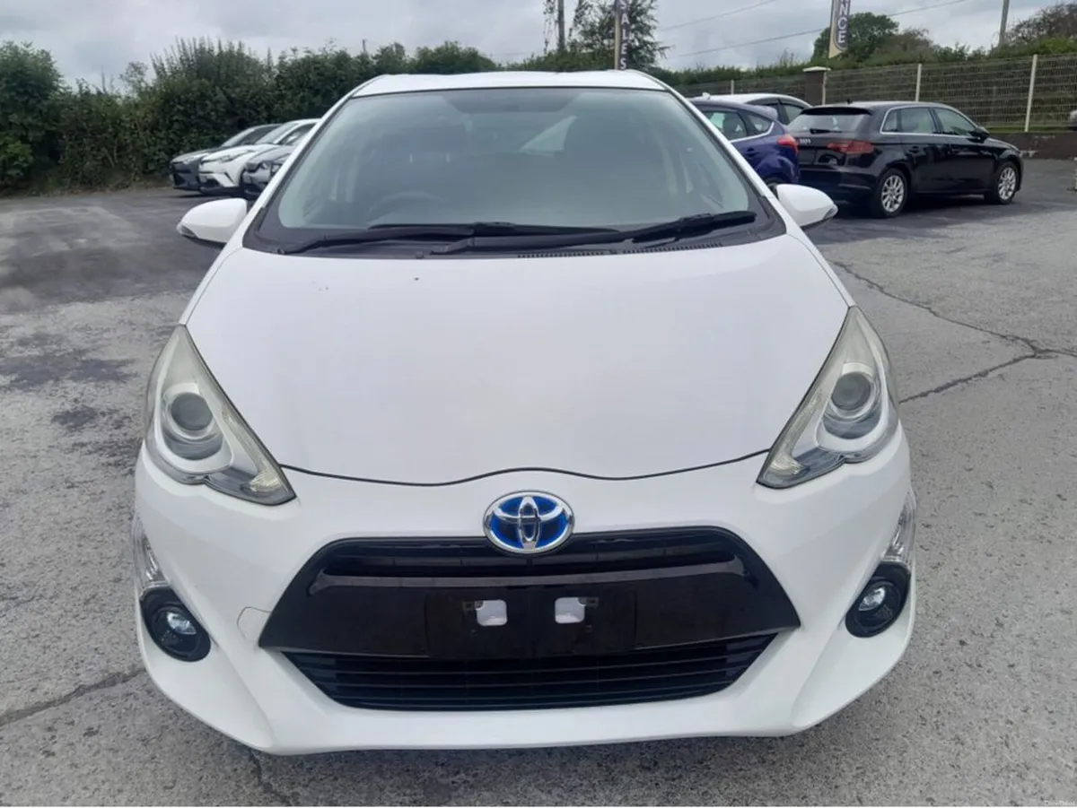 Toyota Aqua S - Image 3