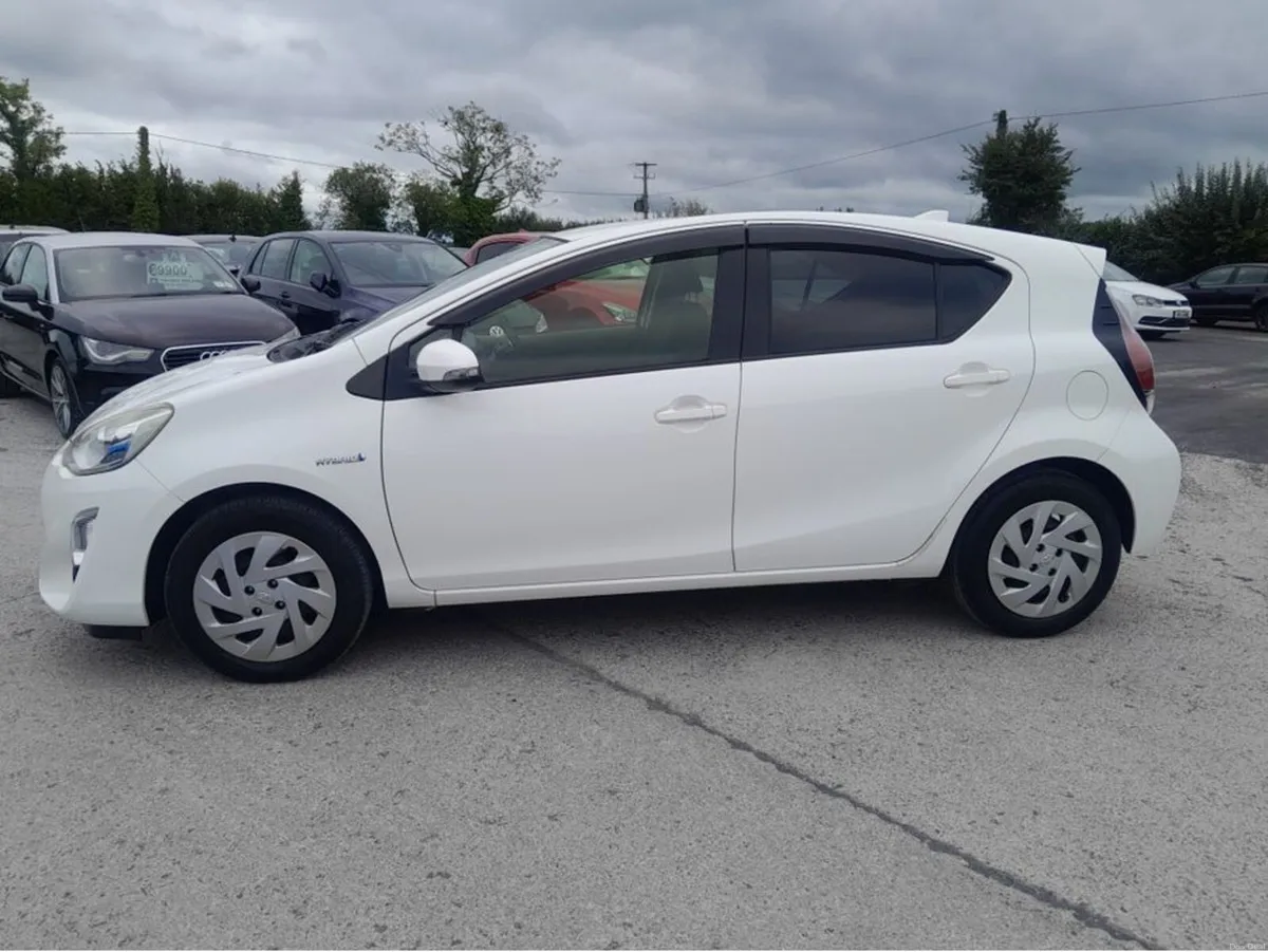 Toyota Aqua S - Image 5