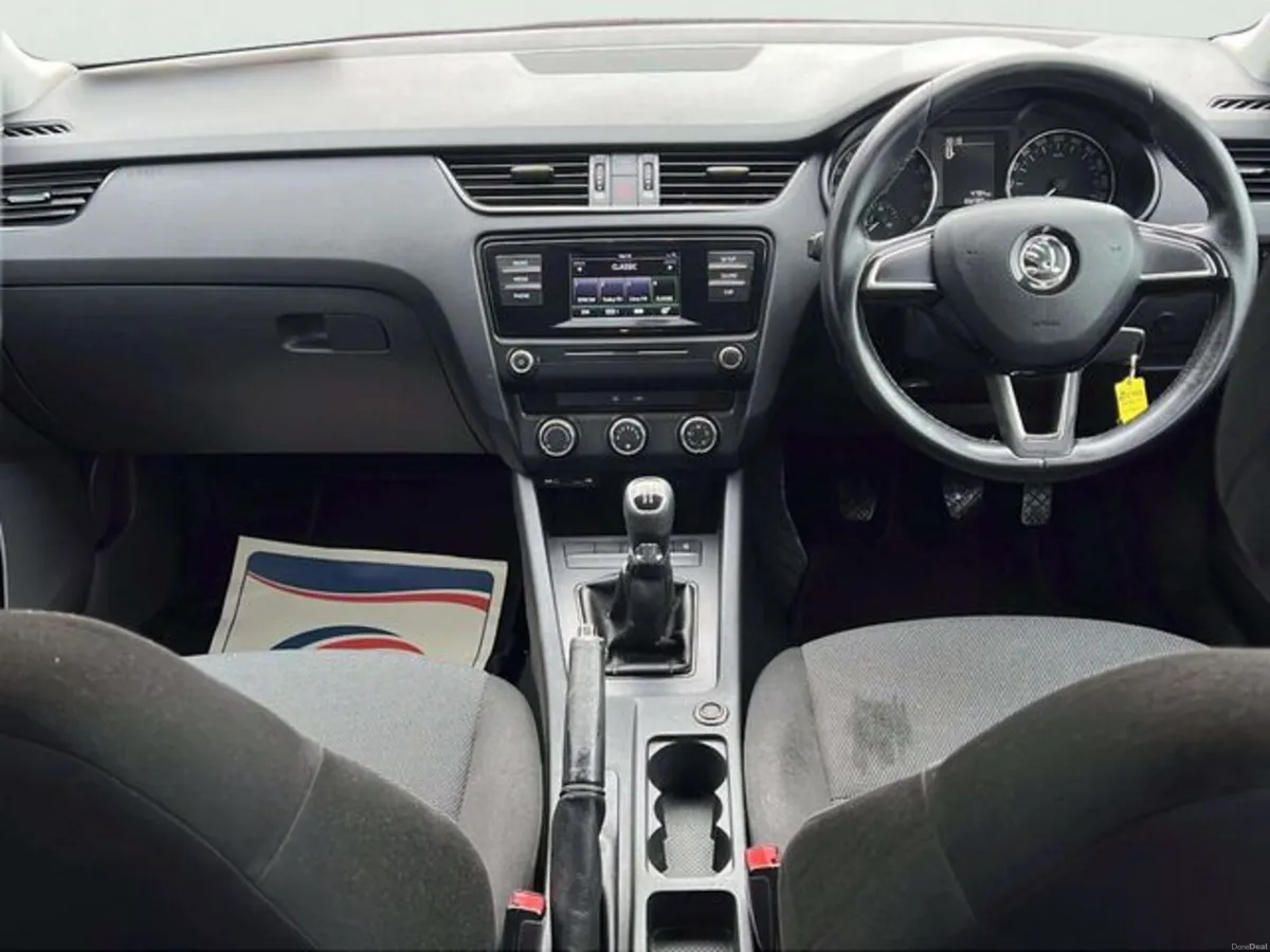 Skoda Octavia Active 1.6tdi 90HP 4DR - Image 5