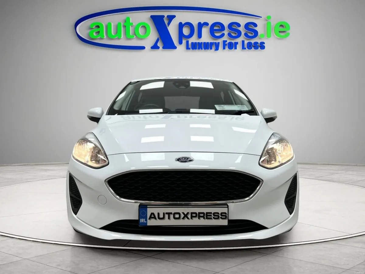 Ford Fiesta 1.1 Petrol, Manual - Image 3