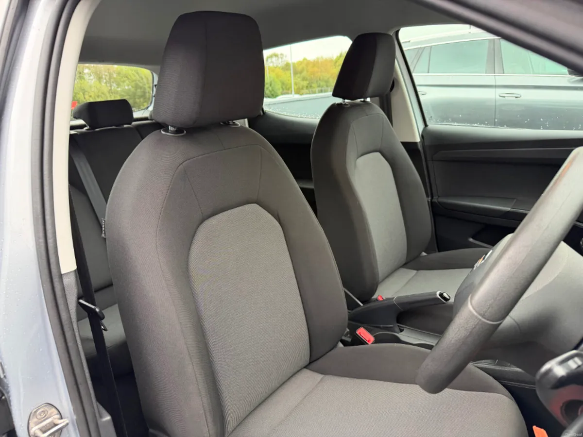 SEAT Arona 1.0tsi 95HP * BLUETOOTH / PARKING SENSO - Image 6