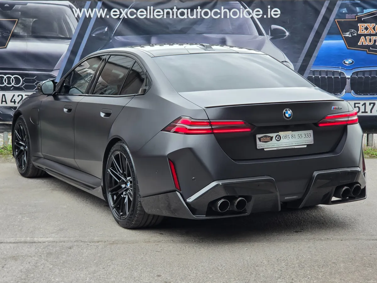 BMW M5 2025 727BHP FROZEN GREY/ORANGE - Image 5