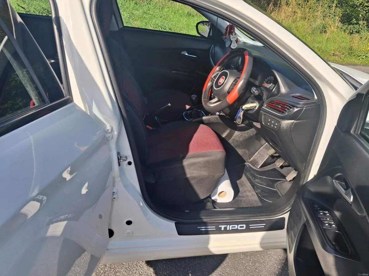 Fiat Tipo 2018 - Image 6