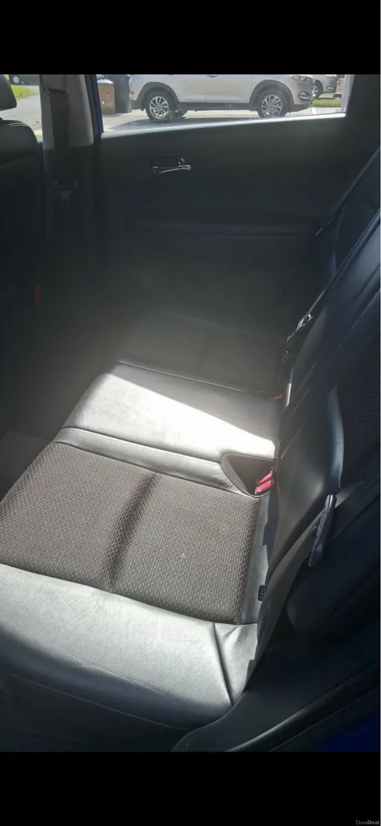 Hyundai i30 estate - Image 6
