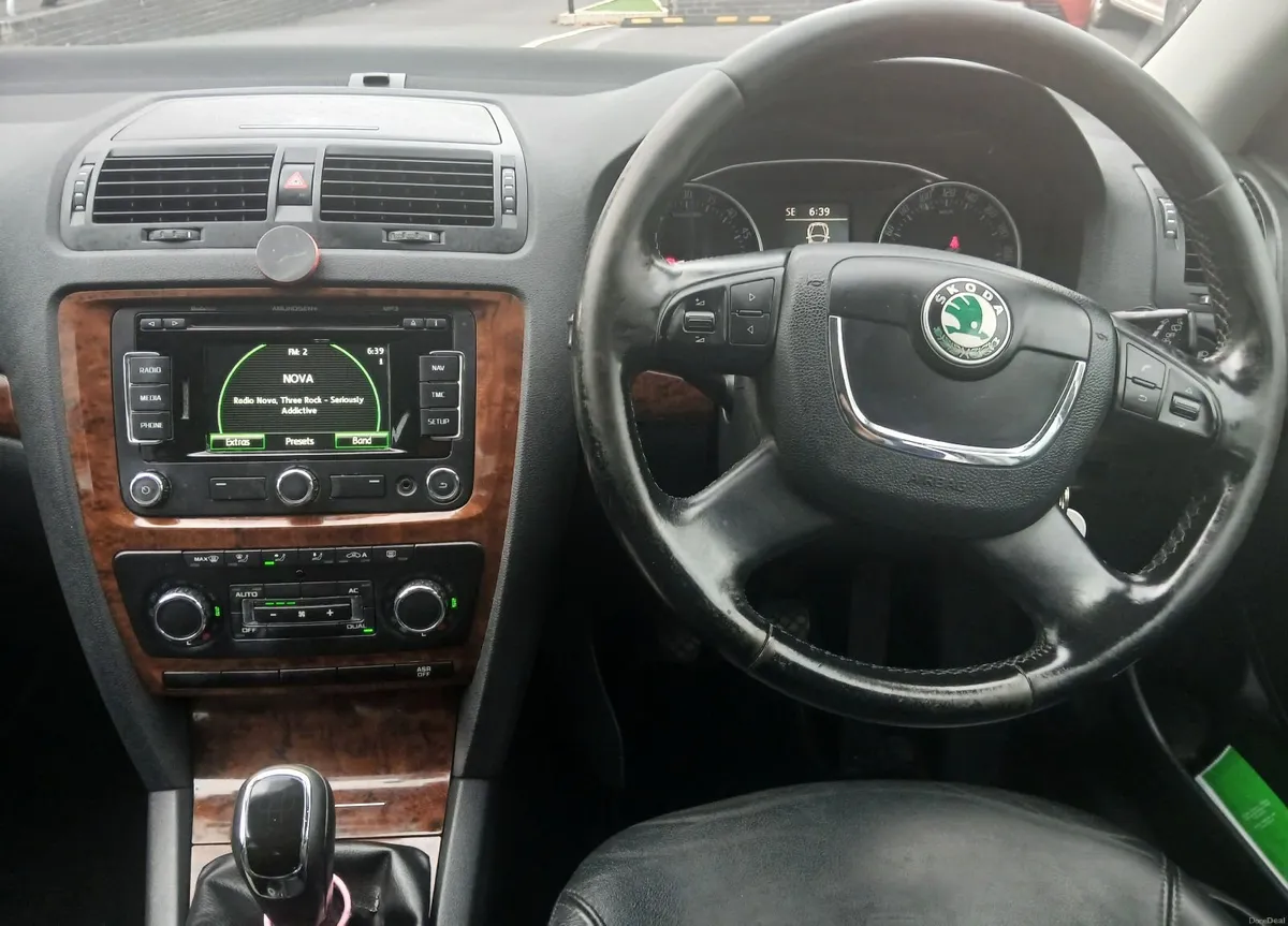 Skoda Octavia 2012 - Image 6