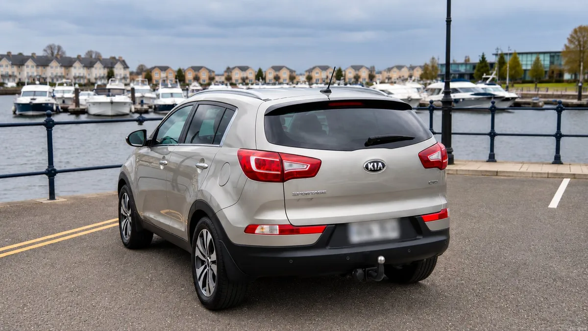 Kia Sportage 2011  High Spec with Long NCT 4750ono - Image 3