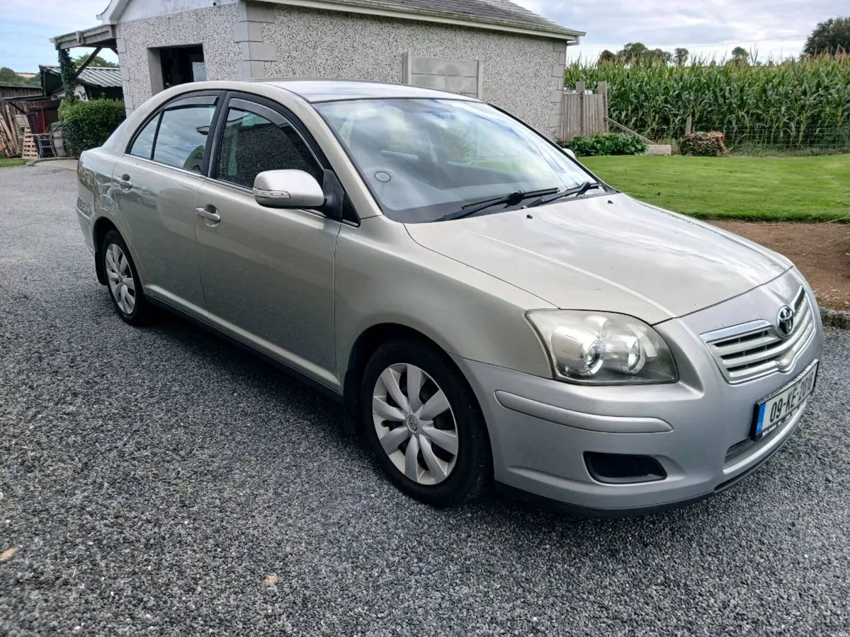 09 Toyota avensis - Image 2