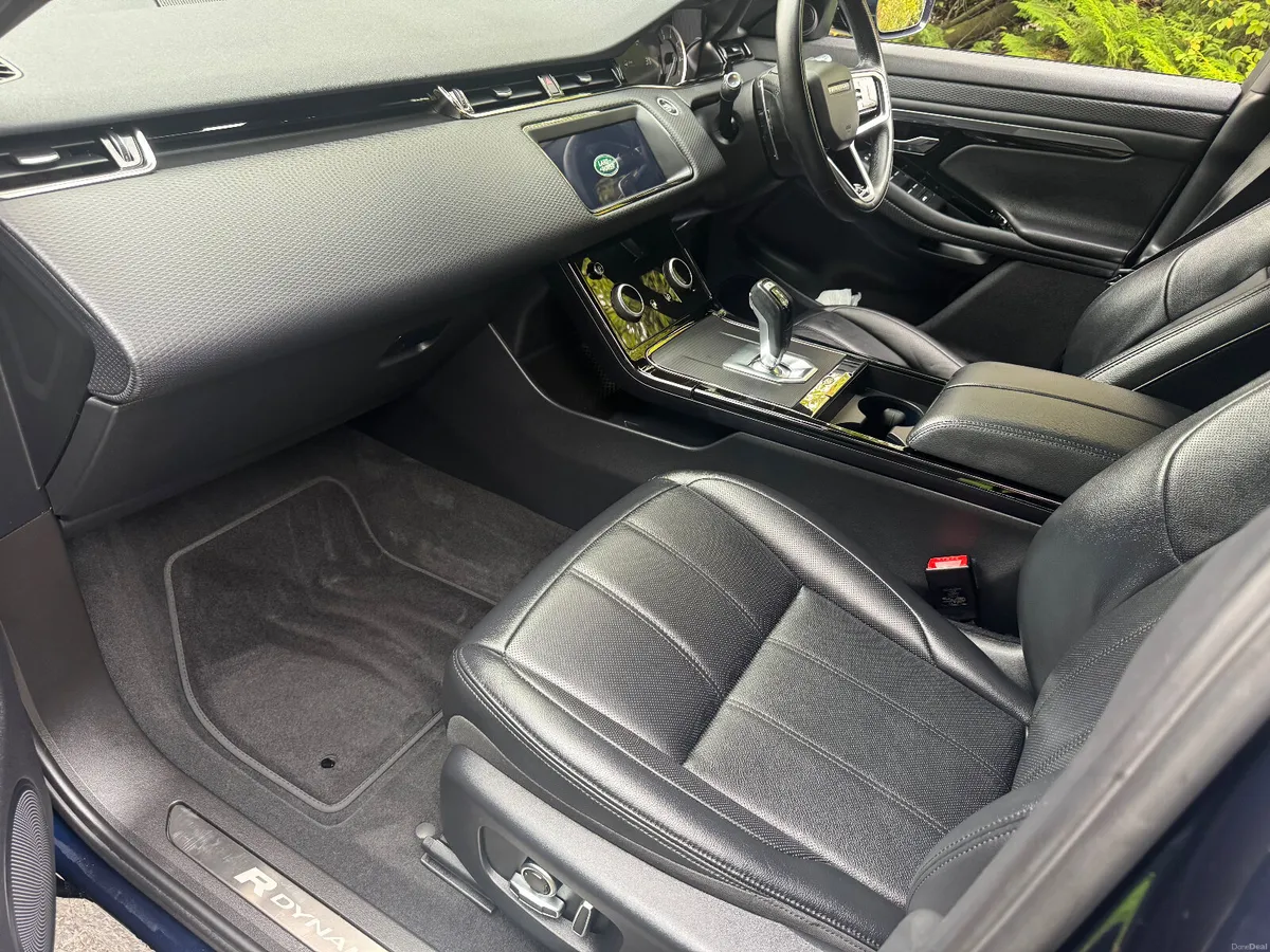 22  Range Rover Evoque 1.5 Hybrid Auto ,, LOW KMS - Image 5