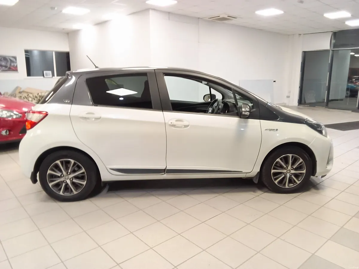 Toyota Yaris 2020  LOW MILEAGE Y20 edition - Image 4