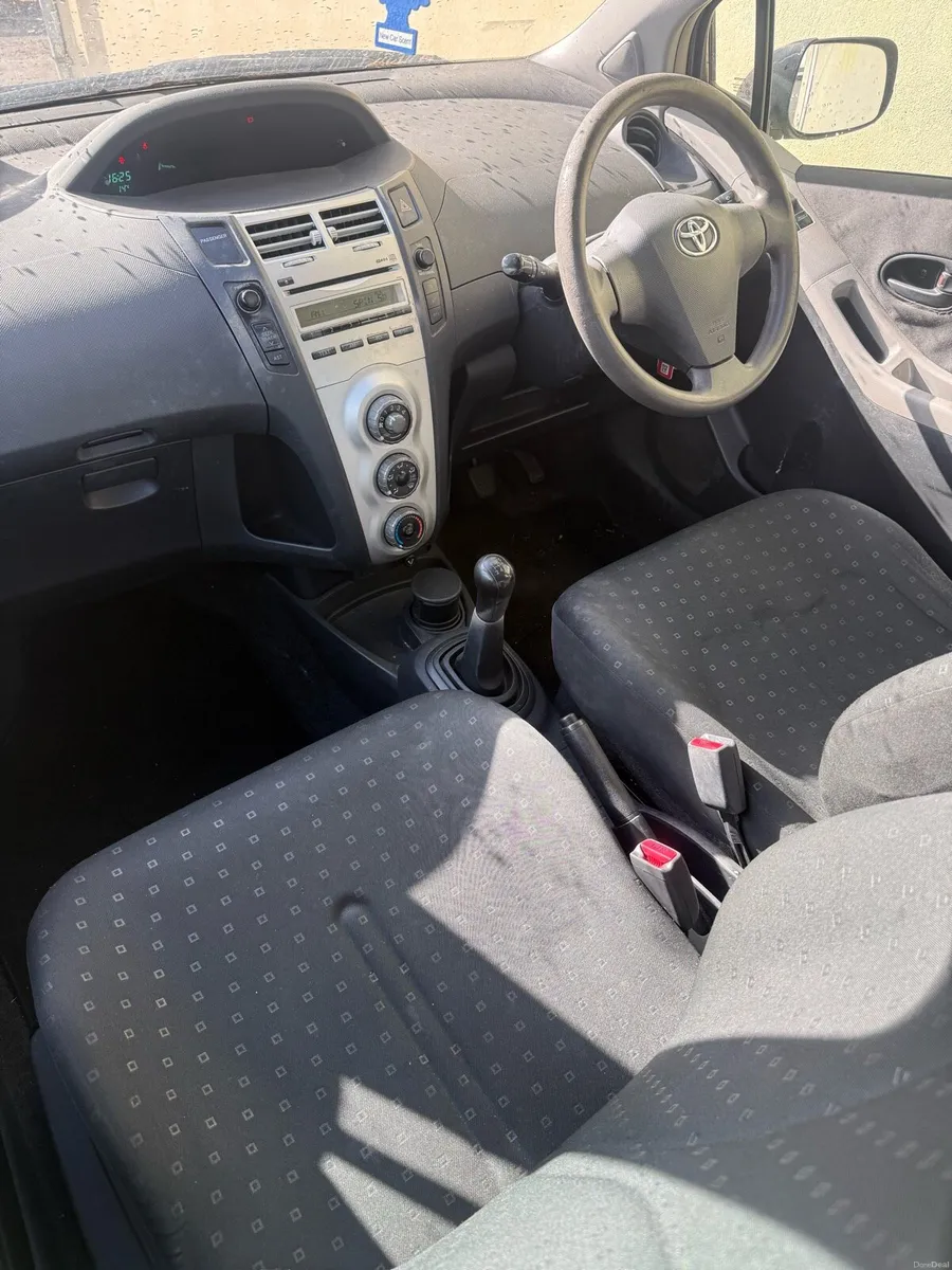 2007 Toyota Yaris Petrol - Image 6
