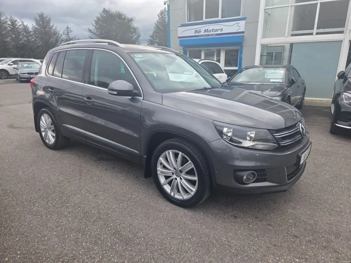 Volkswagen Tiguan Sport 2.0tdi M6F 4DR - Image 1