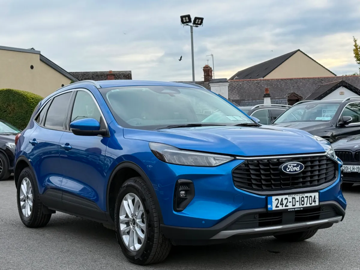 Ford Kuga TITANIUM 5D 2.5 PHEV 225BHP *HIGH SPEC* - Image 3