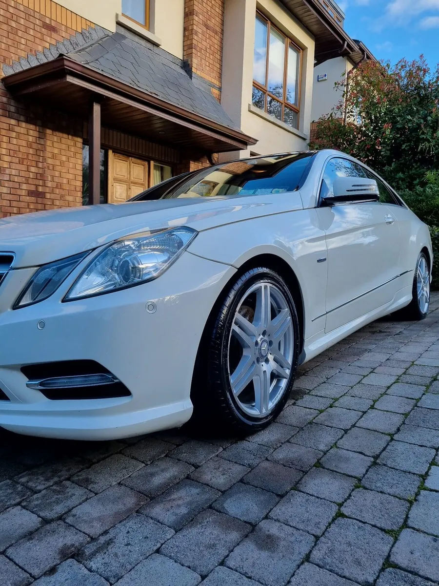 2013 Mercedes‑Benz E‑Class E220 CDI Coupe – AMG Li - Image 4