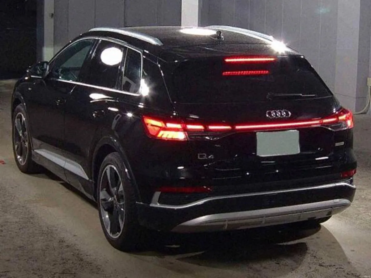 Audi Q4 e-tron 2023 - Image 2