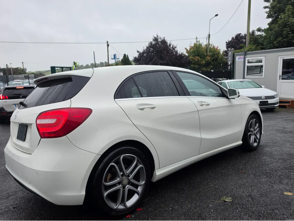 Mercedes-Benz A-Class A180 HALF LEATHER ELECTRIC H - Image 5