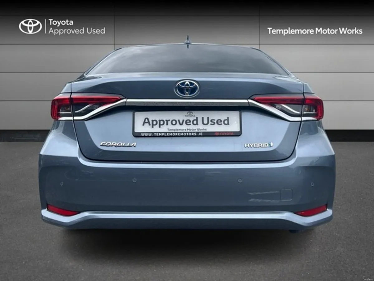 Toyota Corolla COROLLA HYBRID SOL SALOON - Image 4