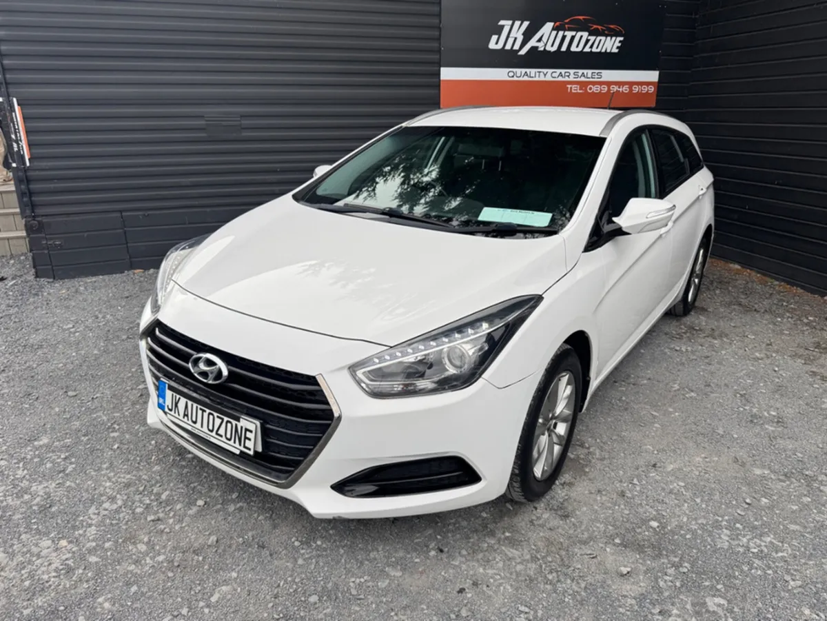 Hyundai i40 1.7 CRDI TOURER - Image 3