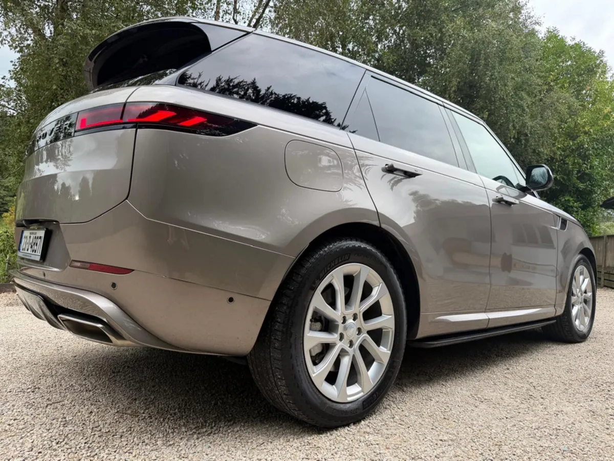 Land Rover Range Rover Sport P440E SE AWD *43000km - Image 6