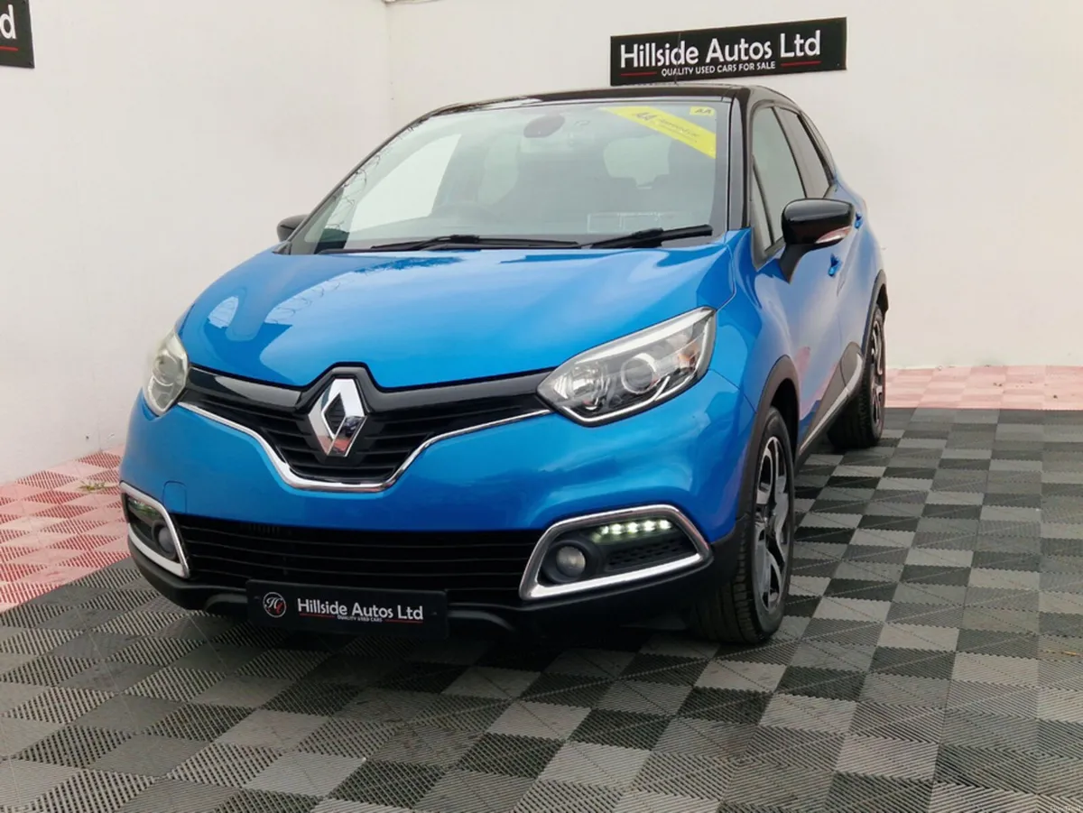 Renault Captur INTENSE 1.2 PETROL AUTOMATIC 5DR - Image 2