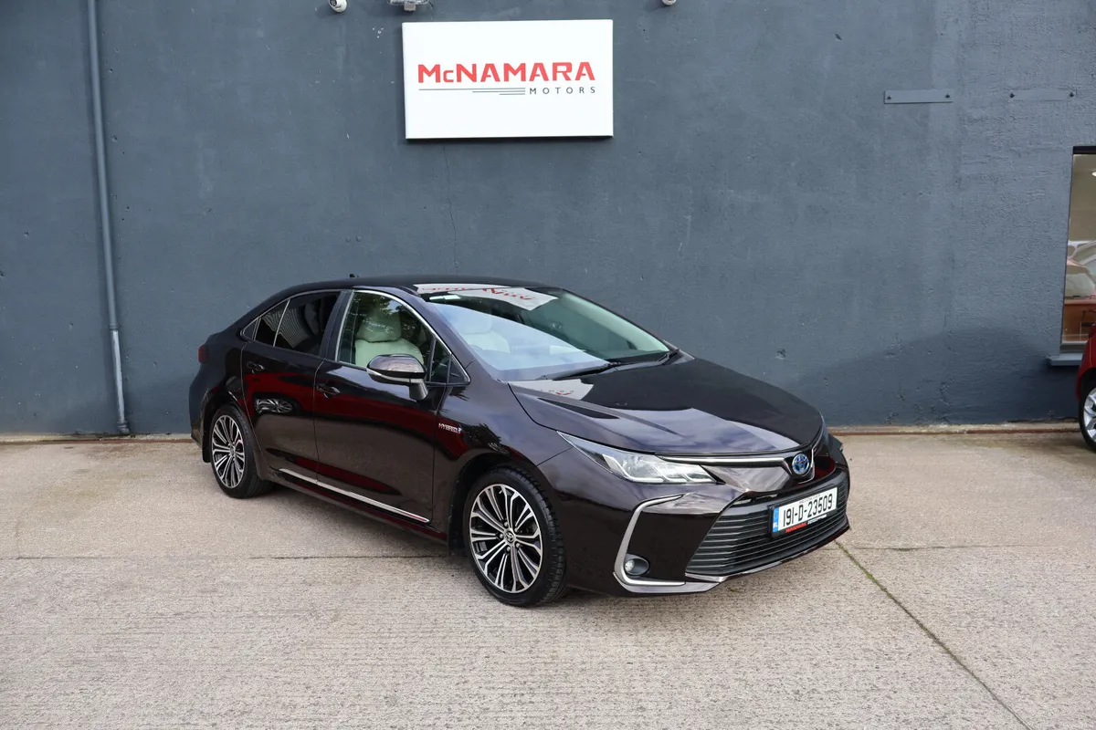 Toyota Corolla Luna Sport Only 69,000km Irish Car! - Image 1