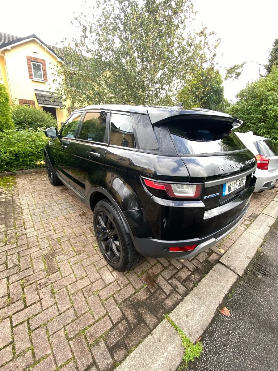 Range Rover Evoque - Image 2