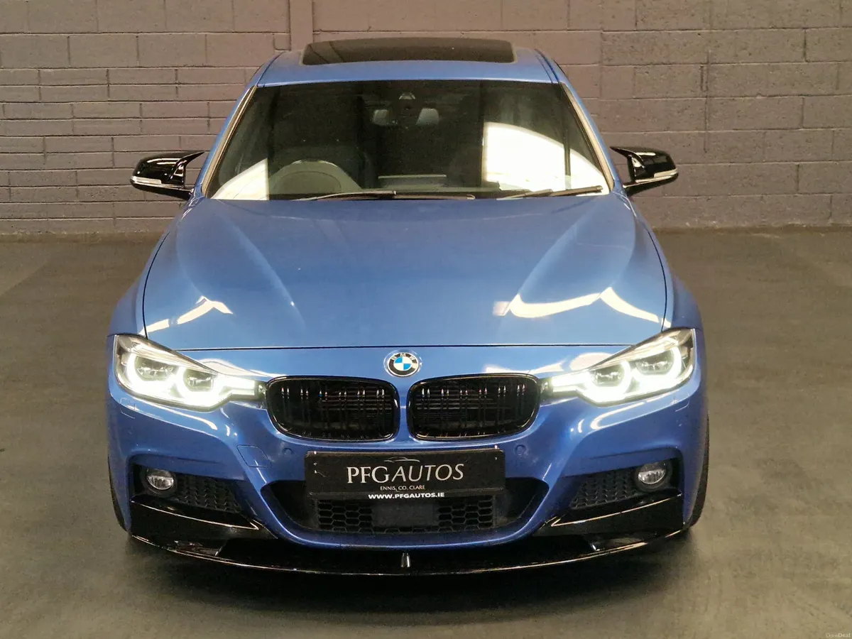 17 330e m sport - Image 3