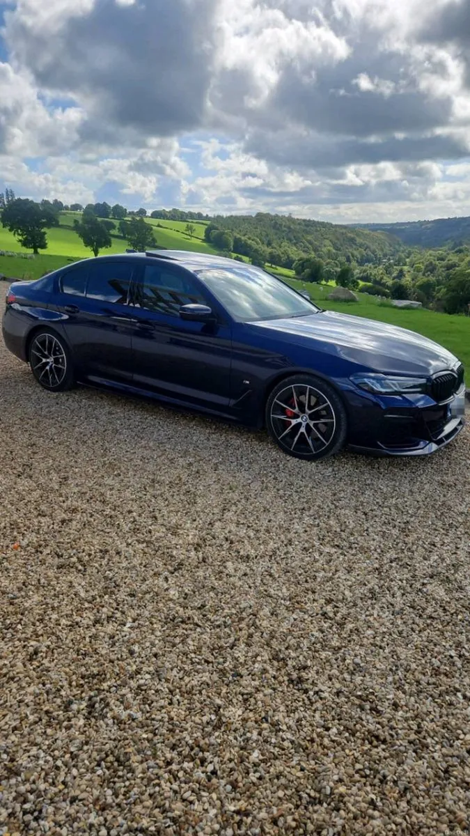 HUGE SPEC BMW 520D MSPORT - Image 1