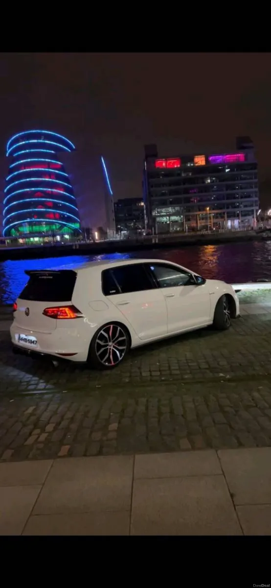 Volkswagen Golf GTI 2.0 TSI 2014 (300bhp) - Image 2