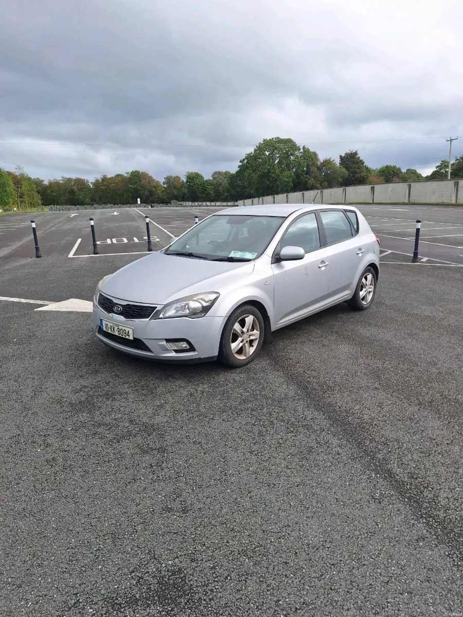 Kia ceed Diesel - Image 2