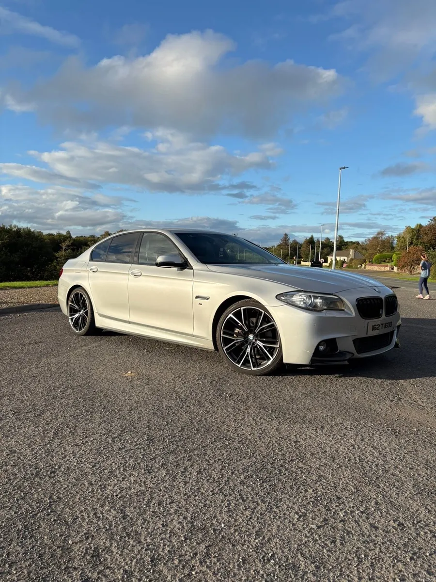 2016 BMW 520d M-Sport - Image 3