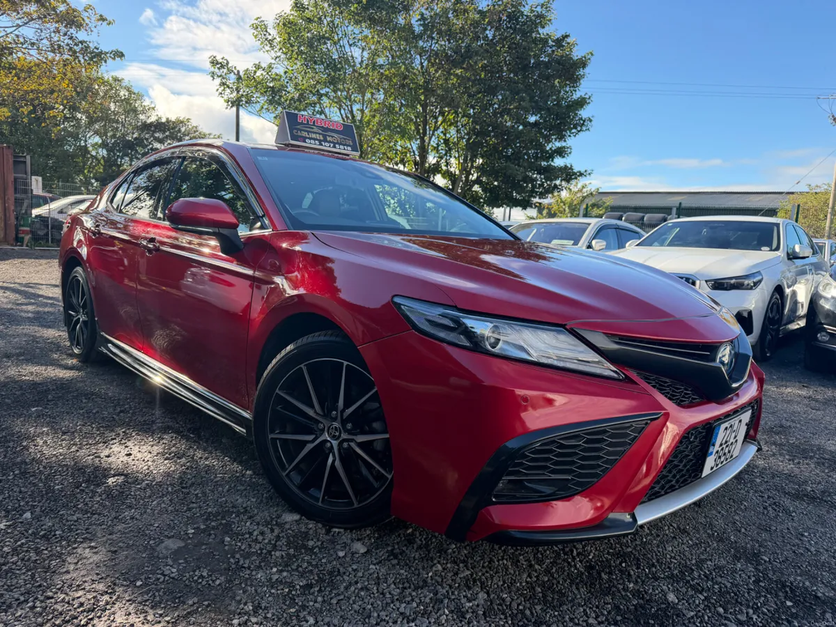 Toyota Camry Hybrid Automatic - Image 2