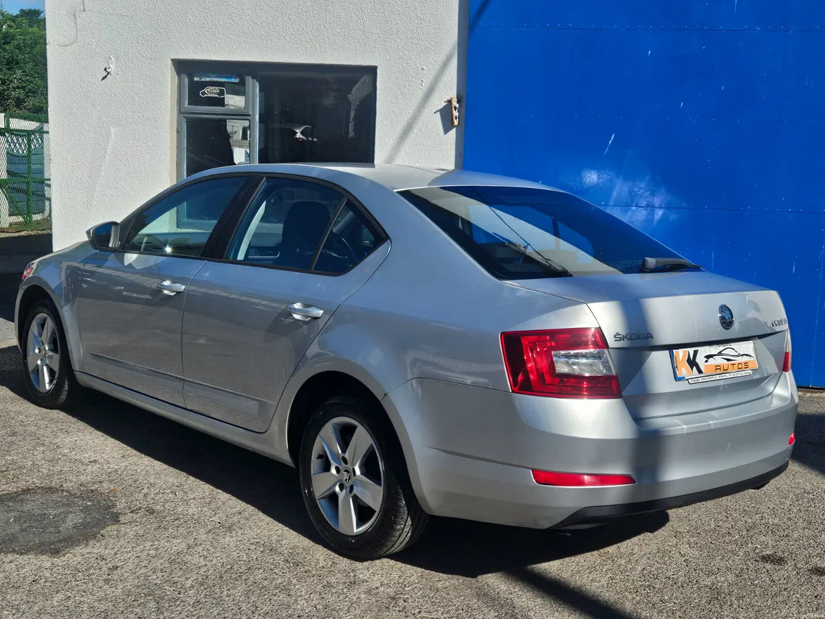 Skoda Octavia 1.6 diesel - Image 3