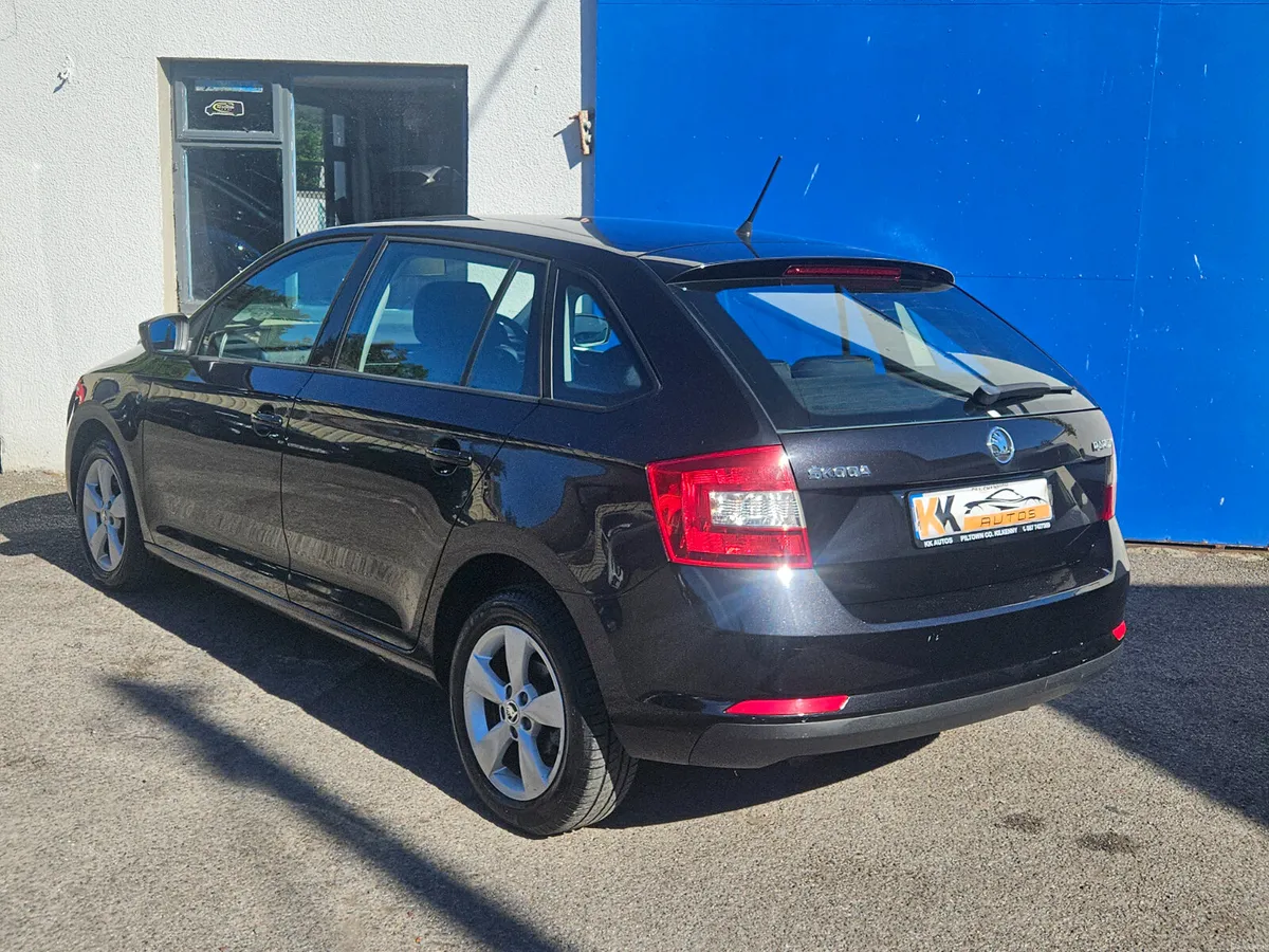 Skoda Rapid 1.6 diesel low mileage - Image 2