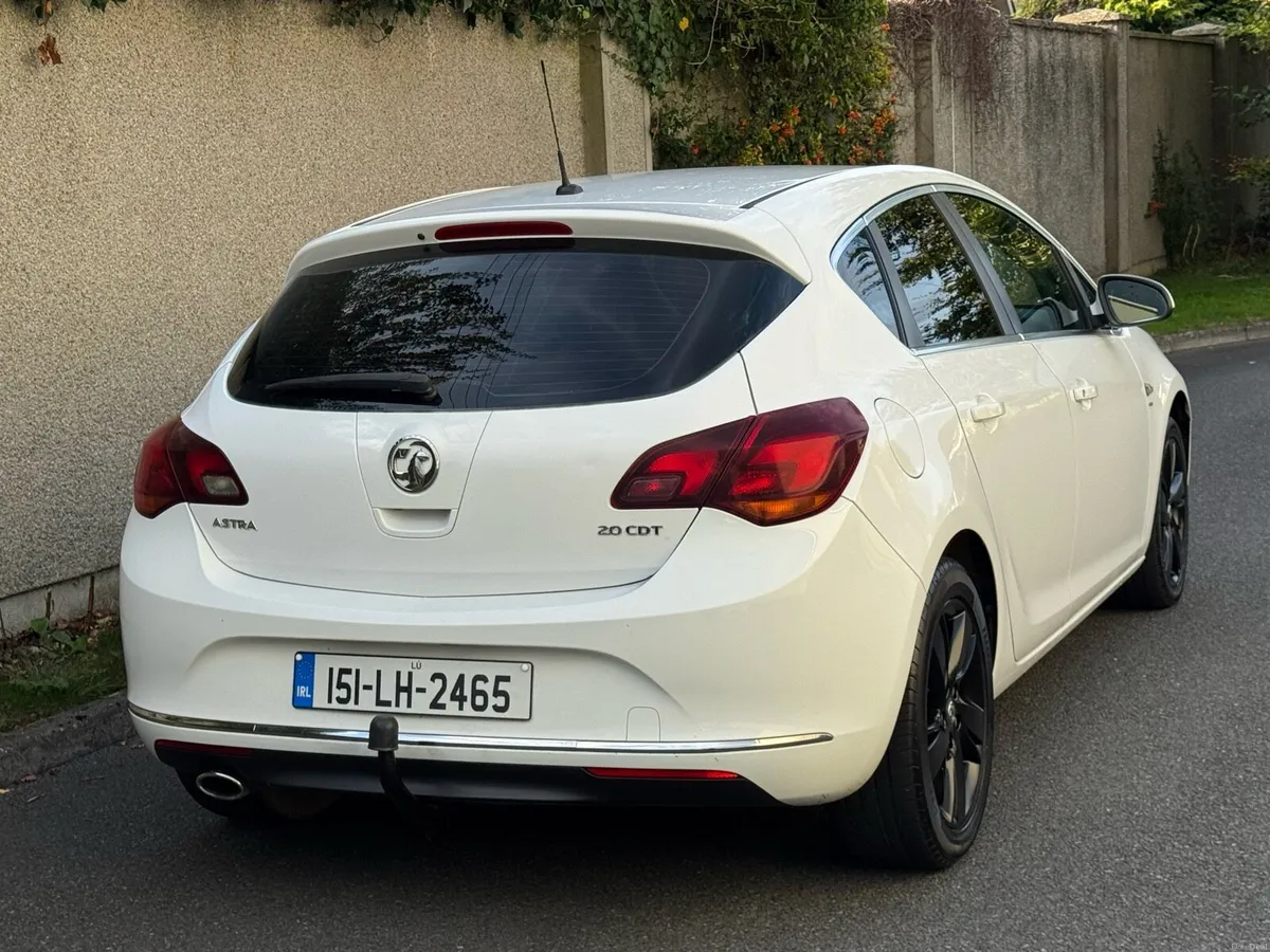 2015 Vauxhall Astra 2.0 Diesel NCT 07-2027 - Image 5