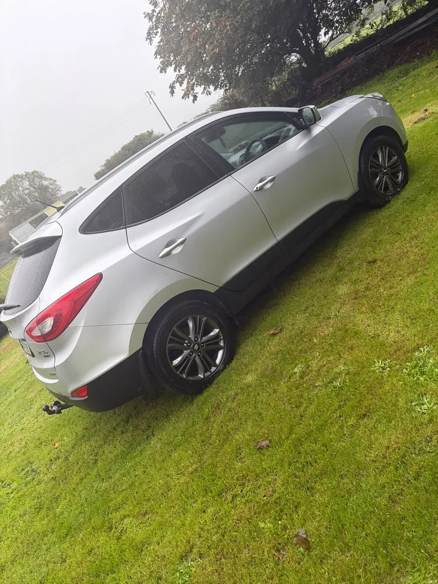 Hyundai I 35 2014 2 litre Diesel 4 wheel drive - Image 4