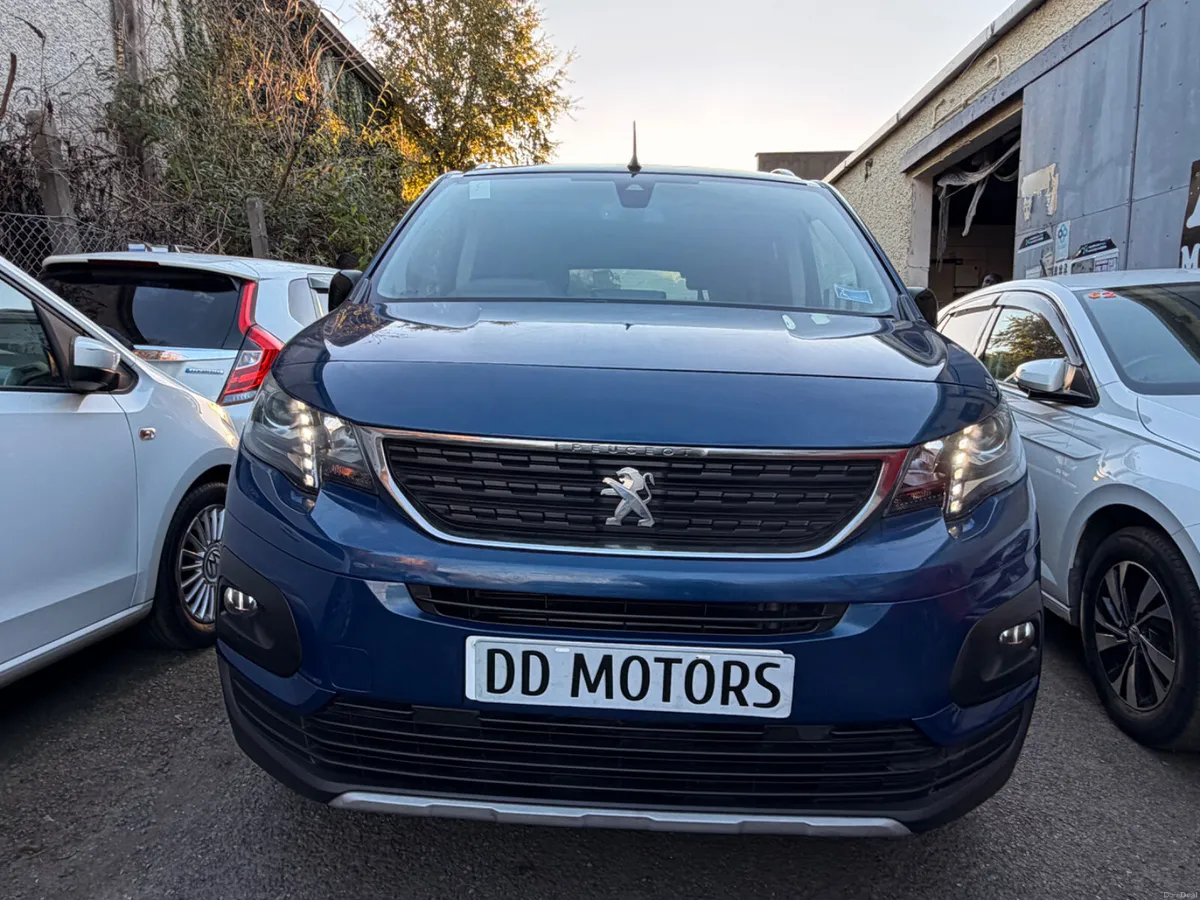 Peugeot Rifter  2022 wheelchair accessible - Image 5