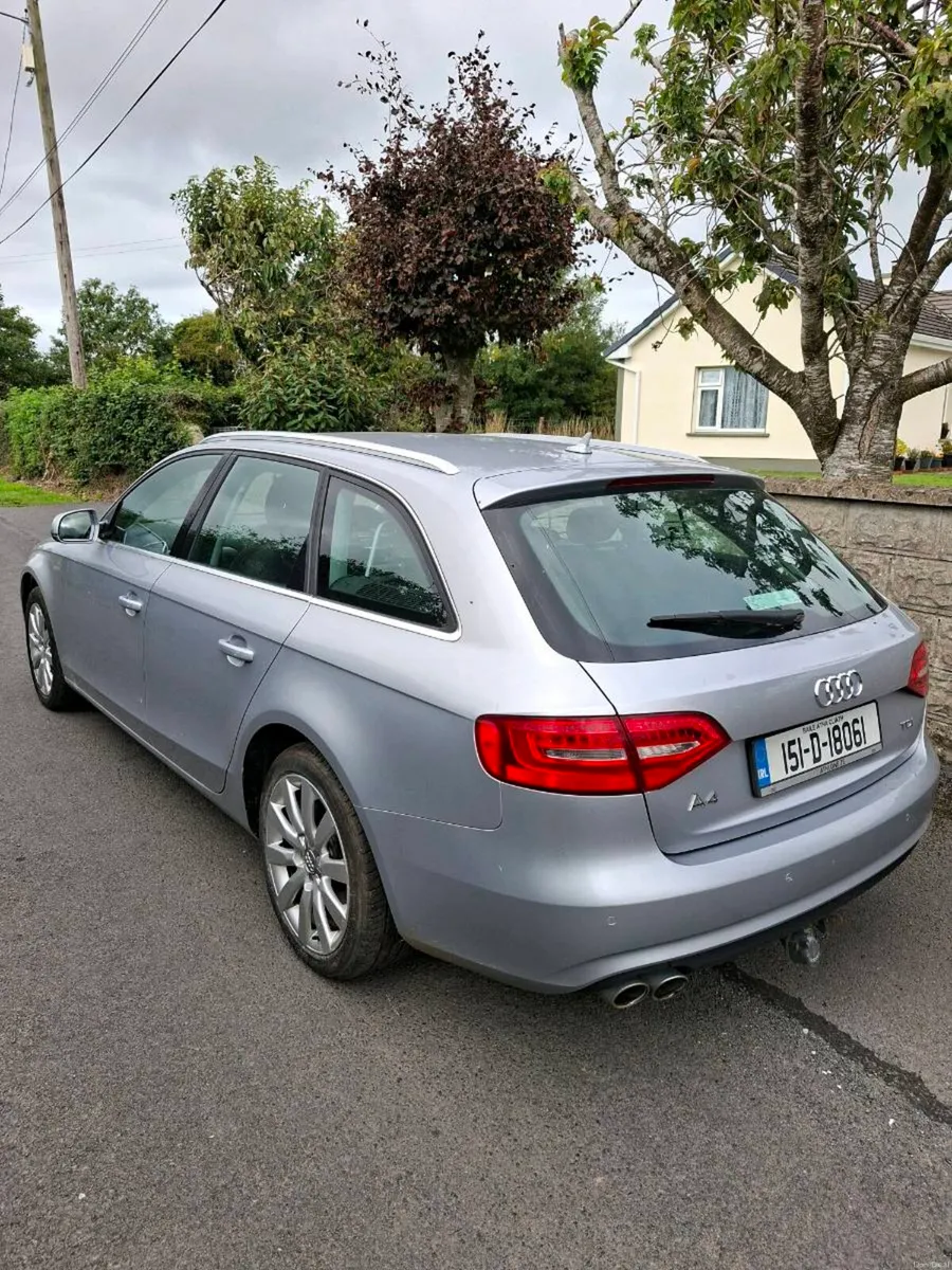 AUDI A4 2015 ESTATE - Image 4