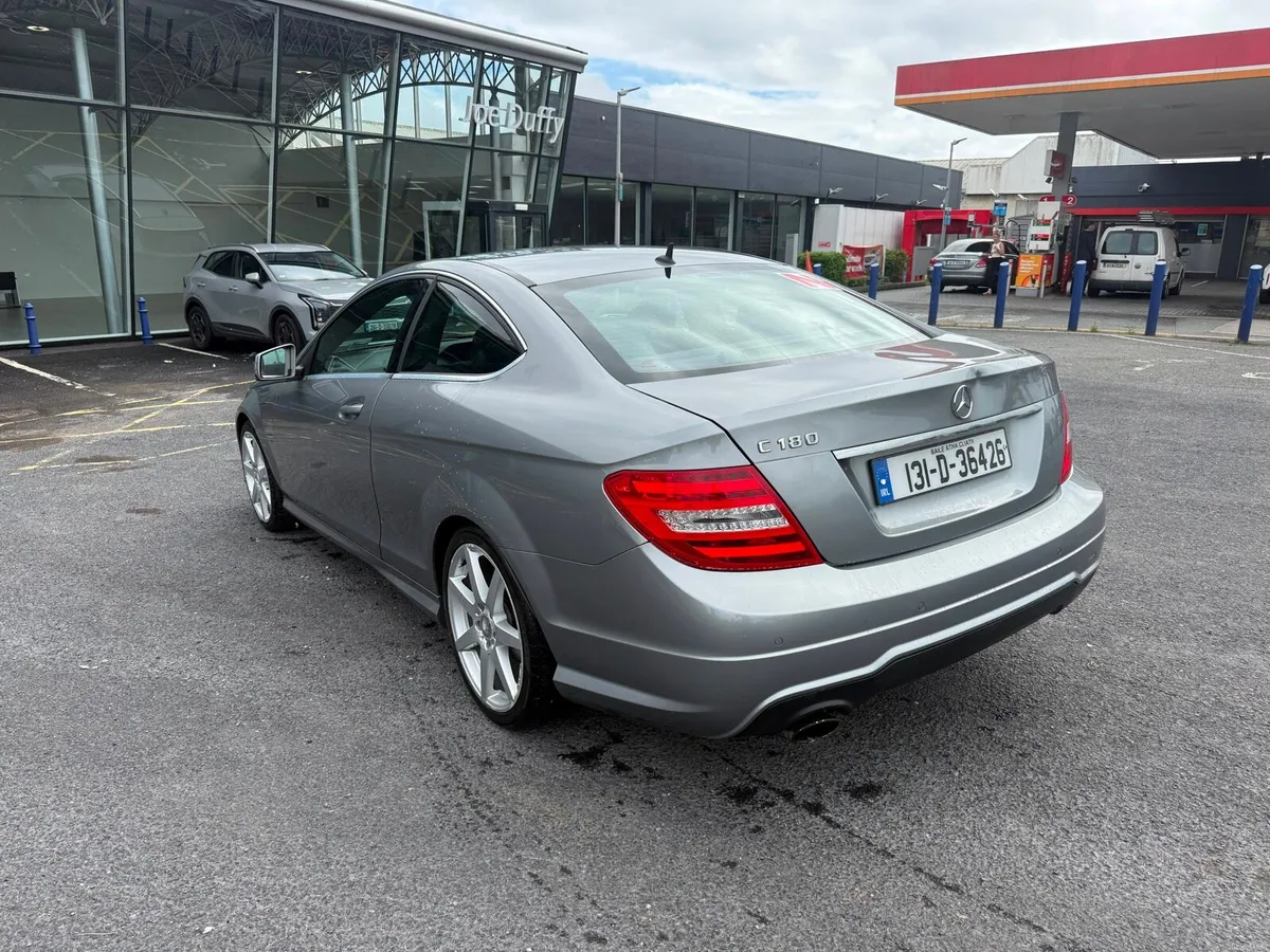 Mercedes C180 AMG - Image 5