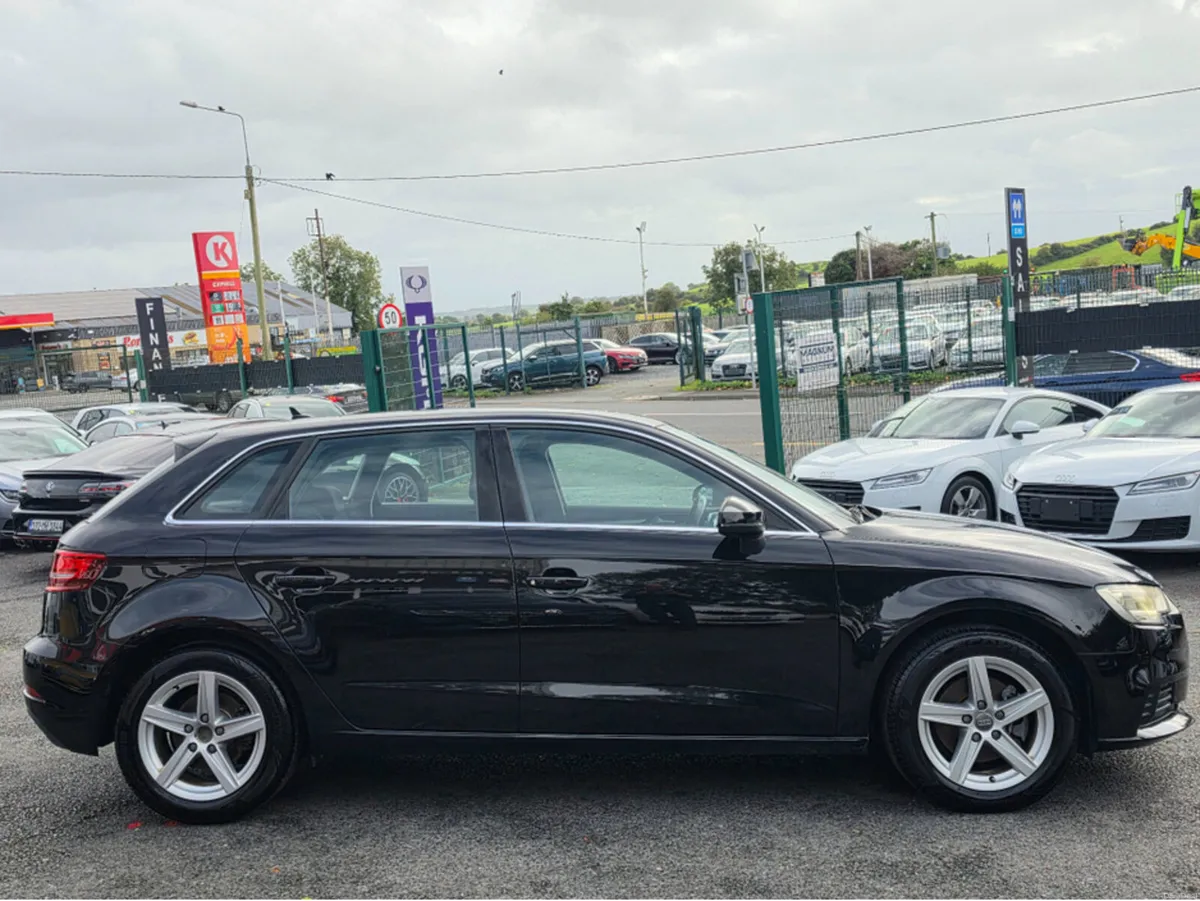 Audi A3 1.4 TFSI AUTOMATIC - REV CAMERA -  CARPLAY - Image 5