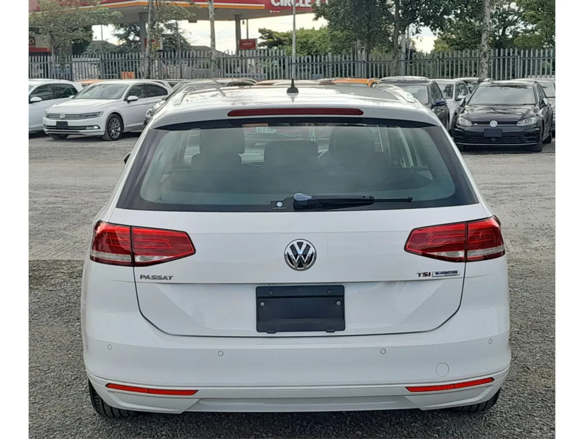 Volkswagen Passat Estate TSI COMFORT LINE - Automa - Image 5