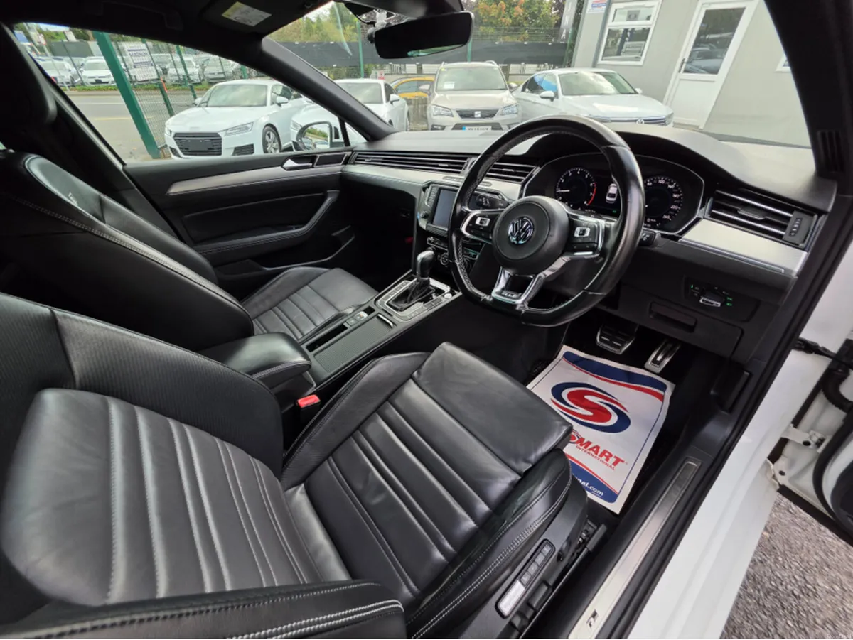 Volkswagen Passat 2.0 TSI R-LINE EDITION - FULL LE - Image 4