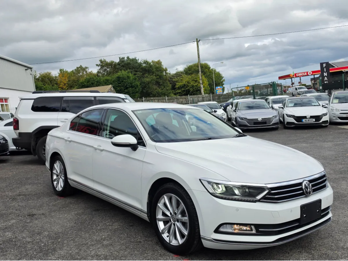 Volkswagen Passat 2.0 TDI AUTOMATIC - FULL LEATHER - Image 3