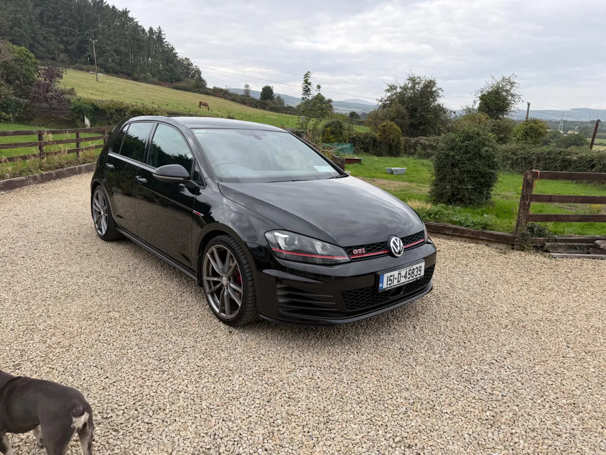 Volkswagen Golf GTI Manual 2.0 2015 - Image 1
