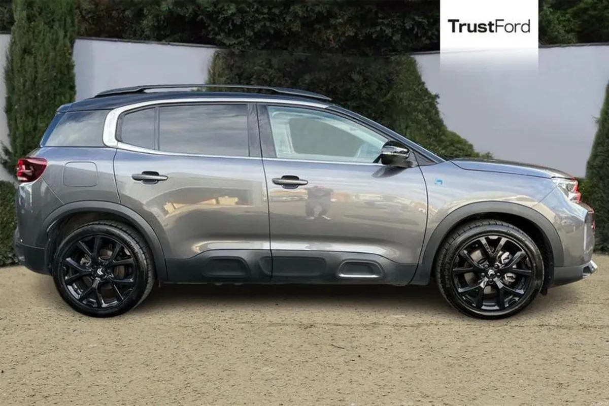 Citroen C5 Aircross 1.6 Plug-in Hybrid E-series 5d - Image 3
