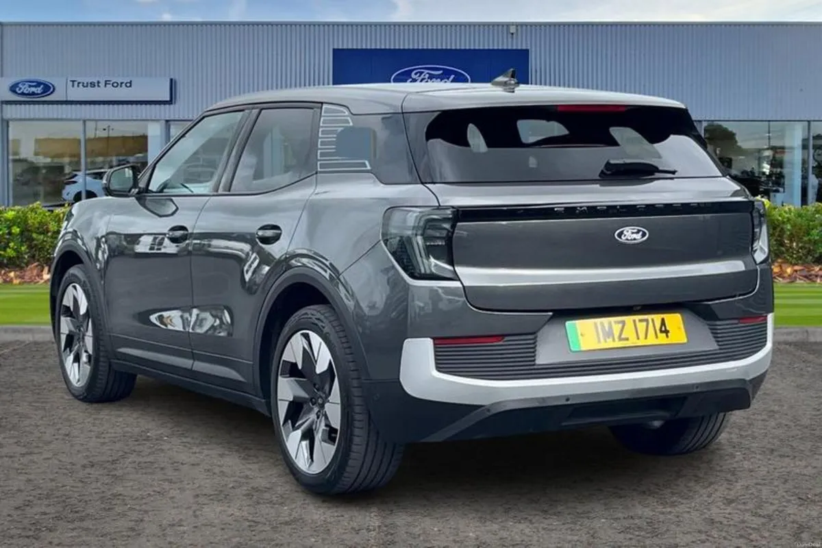 Ford Explorer Extended Range 77kWh Premium SUV 5dr - Image 2