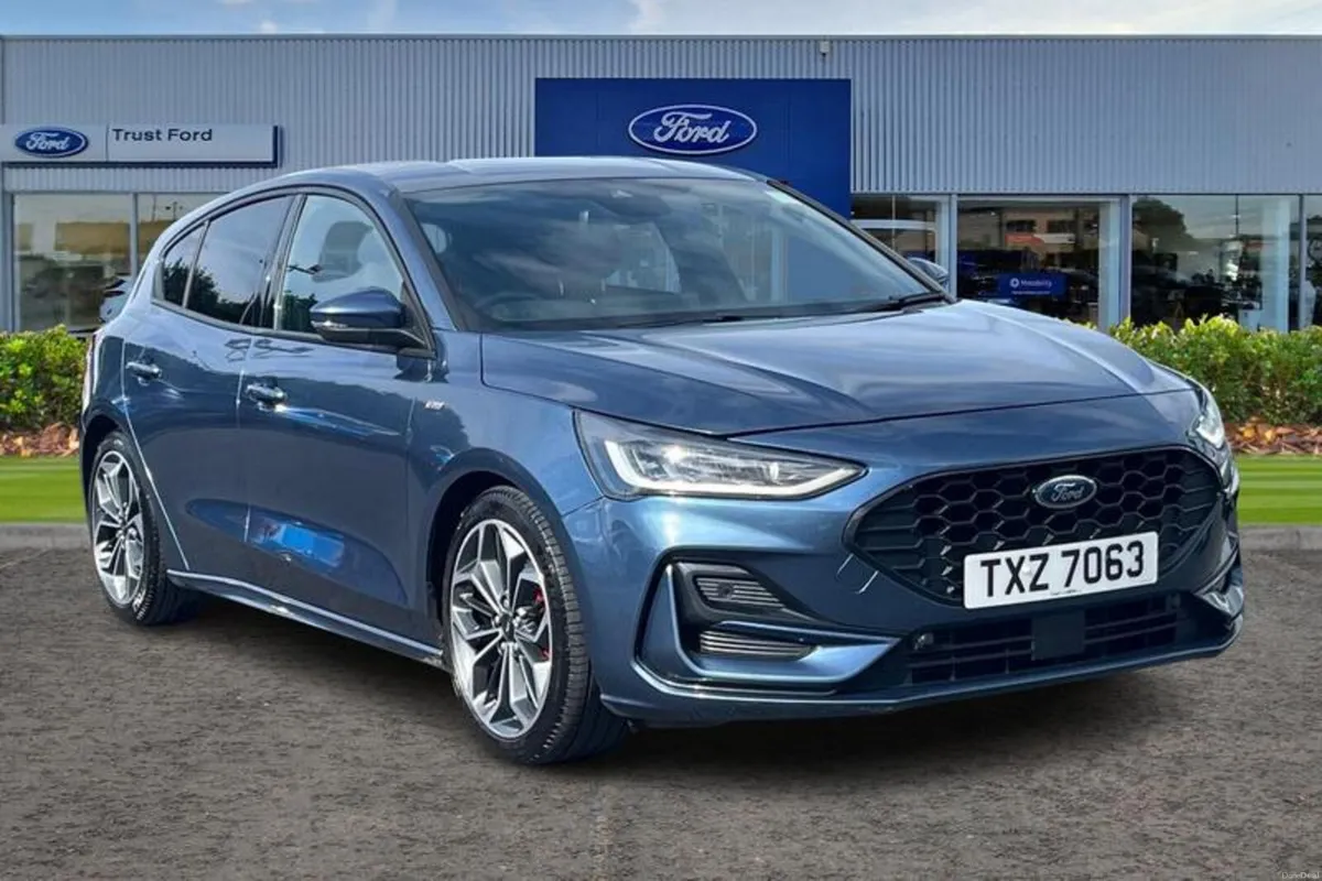 Ford Focus ST-Line X - Image 1