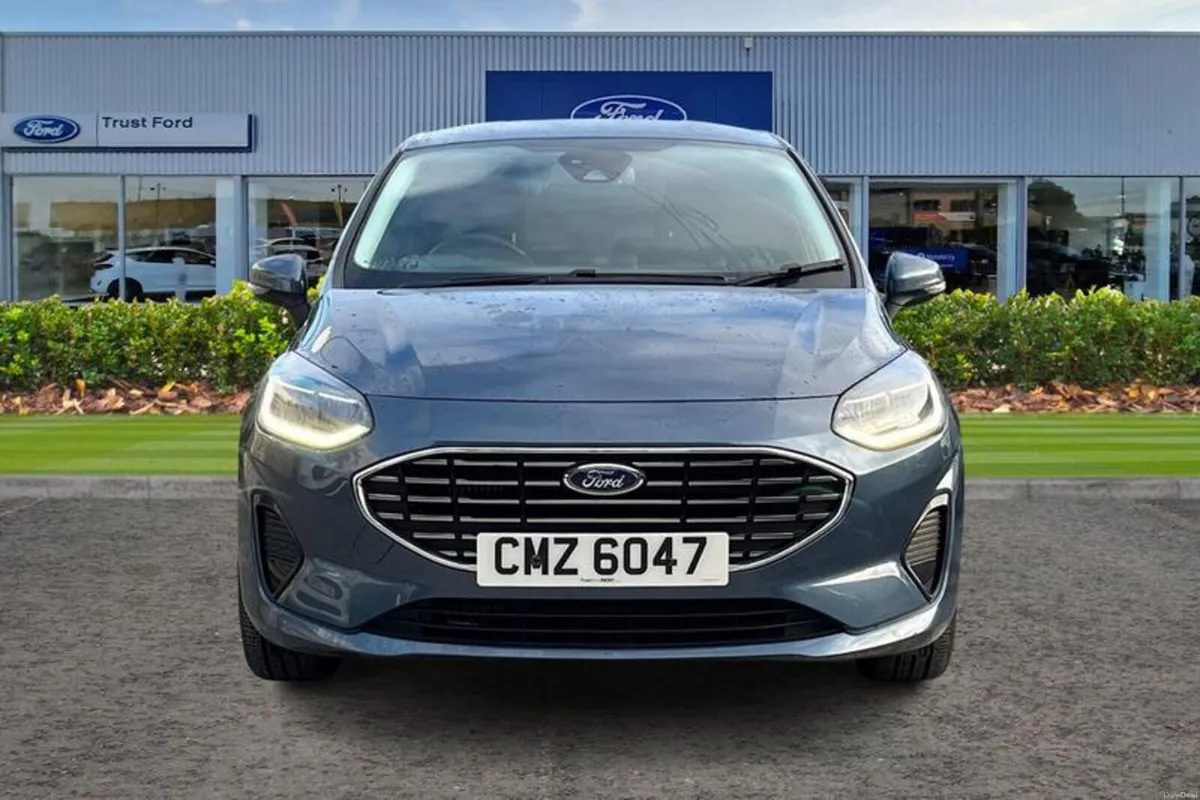 Ford Fiesta 1.0 EcoBoost Hybrid mHEV 125 Titanium - Image 6
