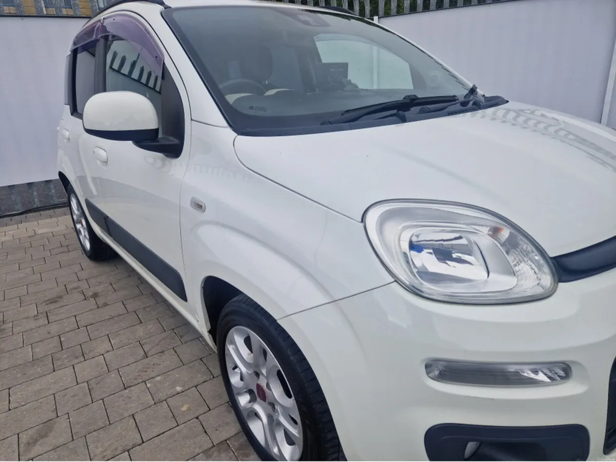 Fiat Panda .9 PETROL AUTO - Image 2