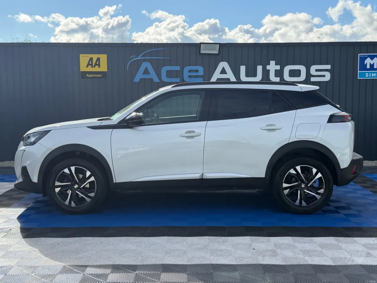 Peugeot 2008 ALLURE - 1.2L PETROL - MANUAL - 12M W - Image 3