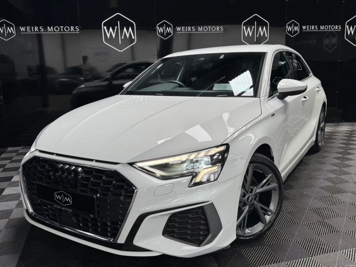 Audi A3 30TFSI//S-LINE//AUTOMATIC//SPORTBACK//ONLY - Image 2